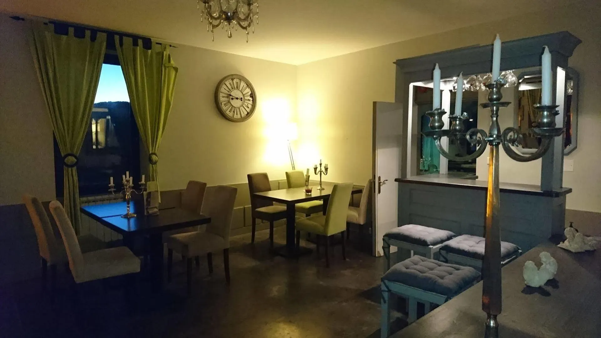 Hotel La Bastie D'Urfe Naussac  Frankrike